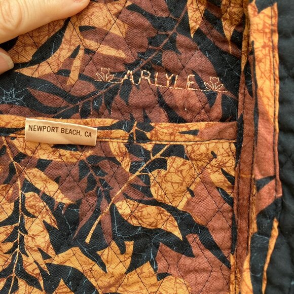 Ardene Brown Leaf Print Tote Bag - Picture 7 of 8